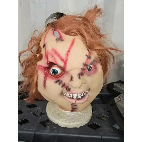 Spirit Halloween Other - Chucky Mask